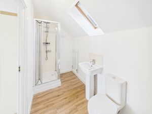 Photo 18- click for photo gallery